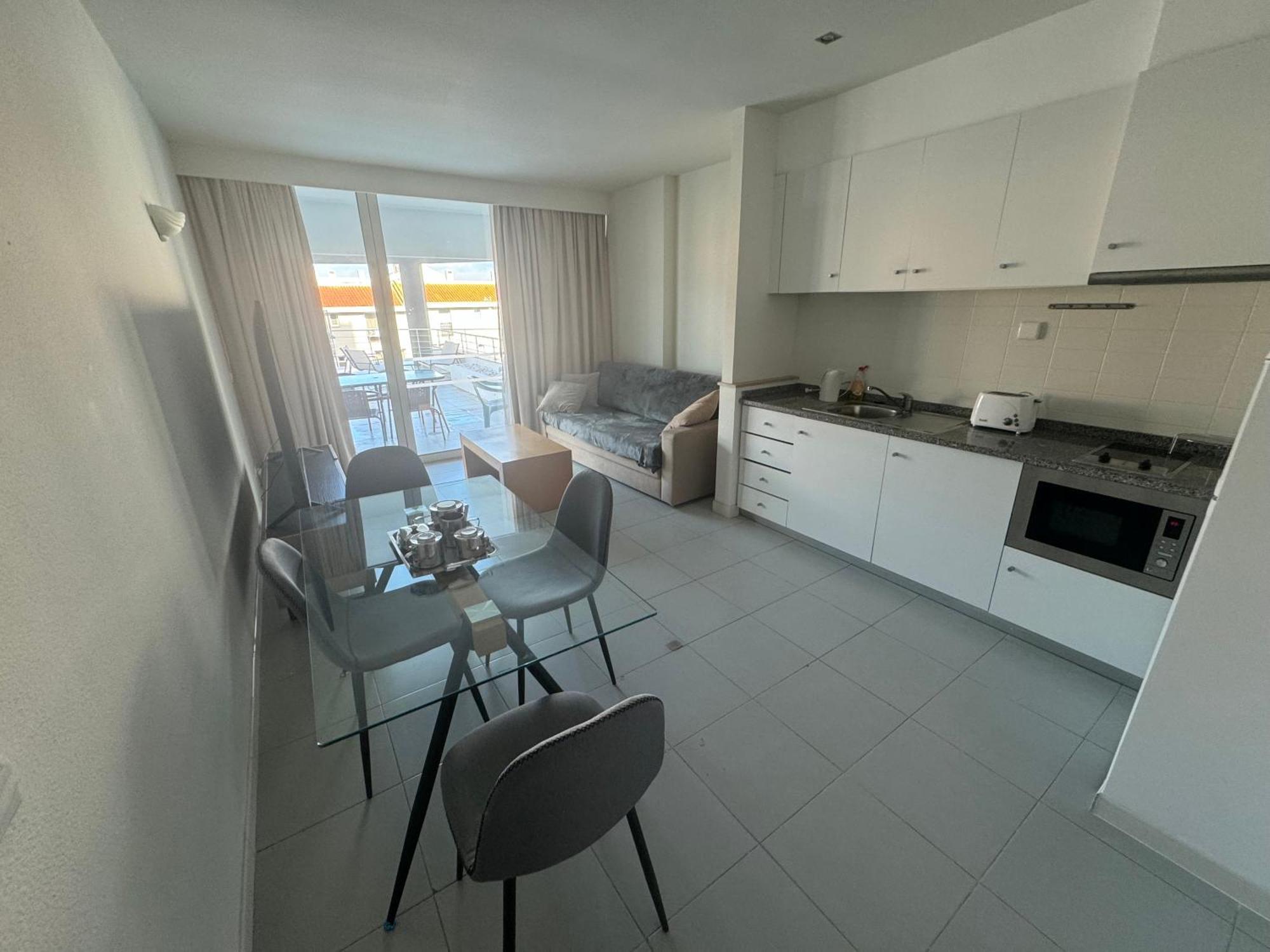 Newly Refurbished 2 Bed Appt 빌라모라 외부 사진