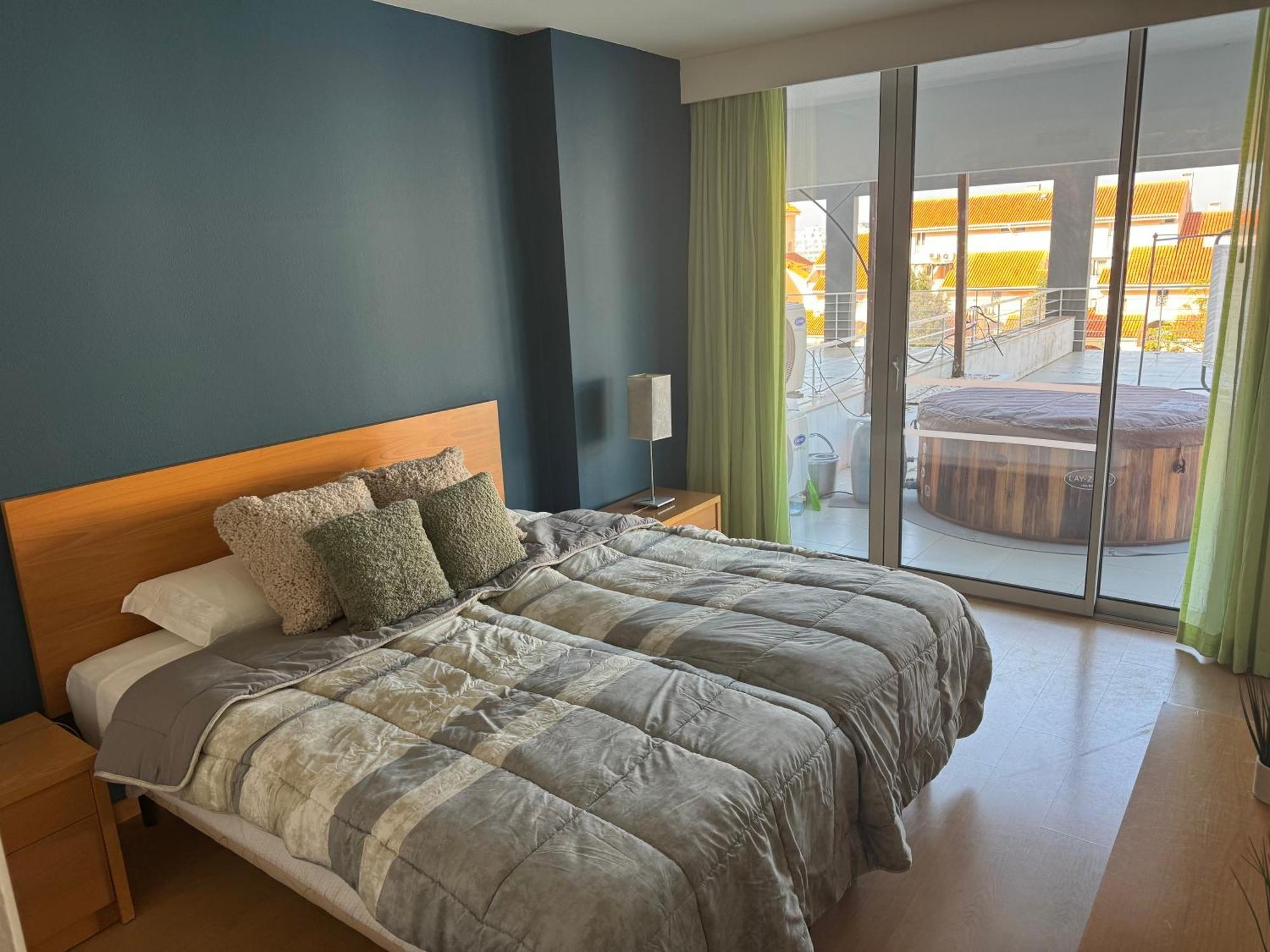 Newly Refurbished 2 Bed Appt 빌라모라 외부 사진