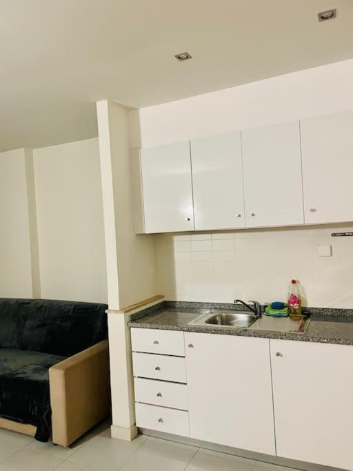 Newly Refurbished 2 Bed Appt 빌라모라 외부 사진