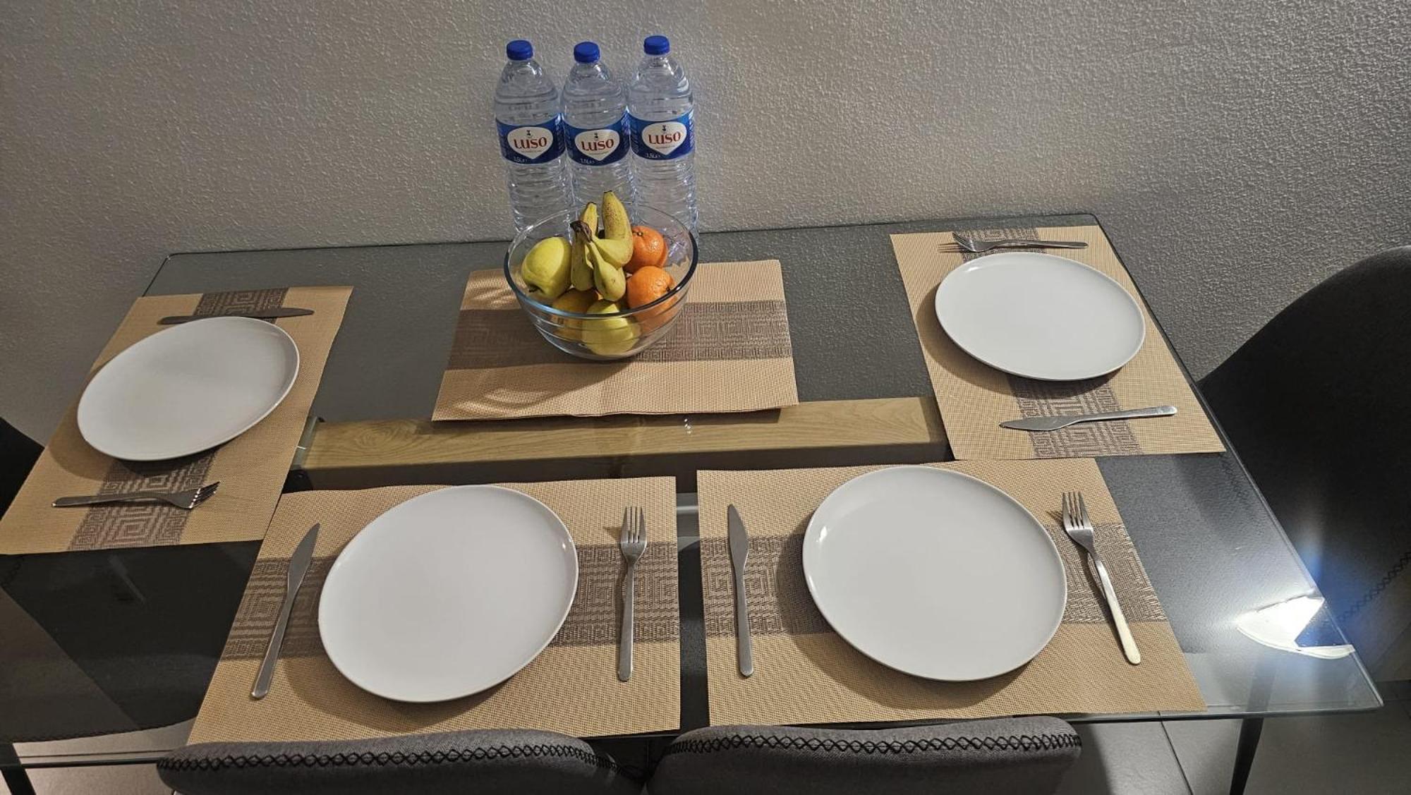 Newly Refurbished 2 Bed Appt 빌라모라 외부 사진